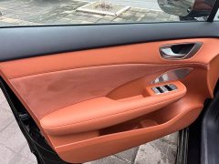 Hongqi Shangjie H5 extended range Max - фото 12