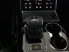 Hongqi HS7 3.0T automatic four-wheel drive Zhilianqi Chang Edition, five seats - фото 13