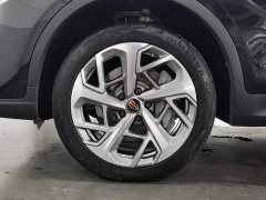 Hongqi HS7 3.0T automatic four-wheel drive Zhilianqi Chang Edition, five seats - фото 17