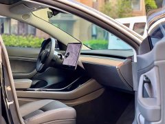 Tesla Model 3 2020 facelift standard range rear-wheel drive upgraded version - фото 13