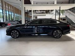 BMW 5 Series 525Li M Sports Package - фото 2