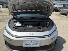 Xpeng P7 Extended Range 1550 Max Technology Edition - фото 10