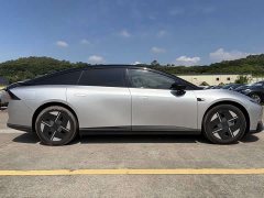 Xpeng P7 Extended Range 1550 Max Technology Edition - фото 3