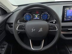 Hongqi E-QM5 2023 facelift basic travel version - фото 15