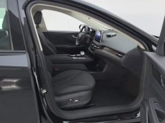 Hongqi E-QM5 2023 facelift basic travel version - фото 8
