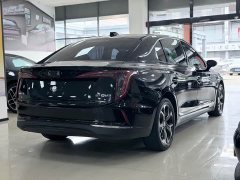 Hongqi E-QM5 2021 Charging Qiyue Edition - фото 4