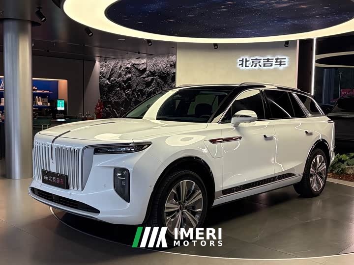Hongqi E-HS9 660km Qichang version six seats - автомобиль из Китая