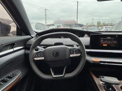 Changan UNI-V 1.5T premium - фото 3