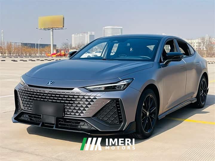 Changan UNI-V 2.0T Speed Edition - автомобиль из Китая