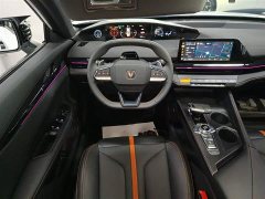 Changan UNI-V 1.5T premium - фото 11