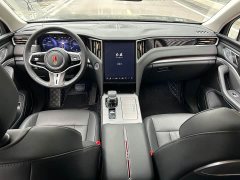 Hongqi HS7 PHEV 2.0T PHEV four-wheel drive Qichang version 6 seats - фото 6
