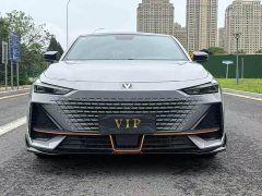 Changan UNI-V 1.5T premium - фото 2