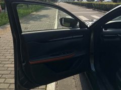 Changan UNI-V 1.5T premium - фото 8