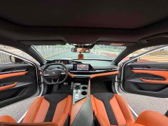 Changan UNI-V 1.5T premium - фото 6