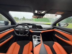 Changan UNI-V 1.5T sports version - фото 9