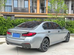 BMW 5 Series 530Li Exclusive M Sports Package - фото 3