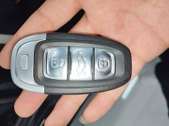 Hongqi E-QM5 2021 online appointment charging Didi version 5 seats - фото 9
