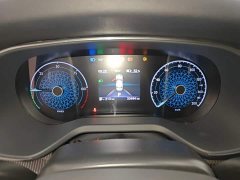 Hongqi E-QM5 2023 facelift basic travel version - фото 12