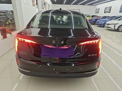 Hongqi E-QM5 2023 facelift basic travel version - фото 6