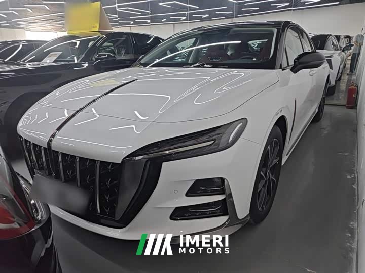 Hongqi H6 2025 2.0T Beauty Edition - автомобиль из Китая