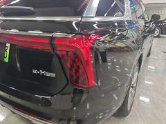 Hongqi E-HS9 690km flagship version six seats - фото 8