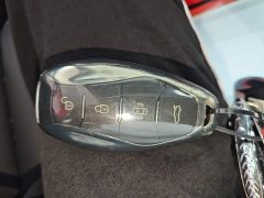 Hongqi H5 2.0T automatic Qichang version - фото 9
