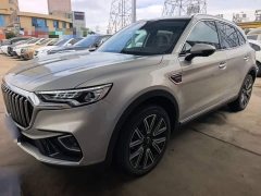 Hongqi HS5 facelift 2.0T Zhilian Qixiang four-wheel drive version - фото 1