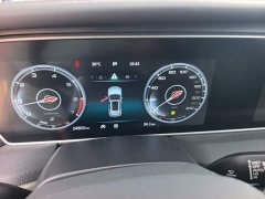 Hongqi HS5 facelift 2.0T Zhilian Qixiang four-wheel drive version - фото 12