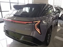 Hongqi Tiangong 08 680 Ultra four-wheel drive version - фото 7