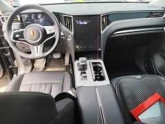 Hongqi HS7 PHEV 2.0T PHEV four-wheel drive Qichang version 6 seats - фото 10