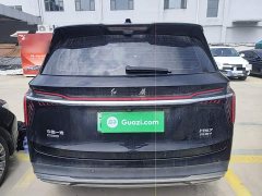 Hongqi HS7 PHEV 2.0T PHEV four-wheel drive Qichang version 6 seats - фото 6