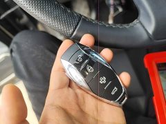 Hongqi HS7 PHEV 2.0T PHEV four-wheel drive Qichang version 6 seats - фото 9
