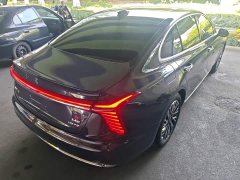 Hongqi H5 2023 2.0T automatic smart connected flag version - фото 7