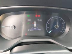 Hongqi E-QM5 facelift basic travel version - фото 12