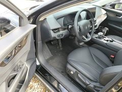 Hongqi E-QM5 facelift basic travel version - фото 16