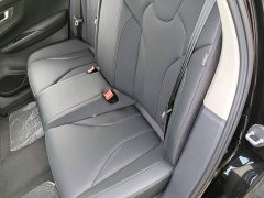 Hongqi E-QM5 facelift basic travel version - фото 17