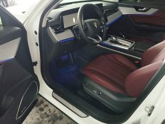 Hongqi HS5 2025 2.0T four-wheel drive Qixiang Pro version - фото 16