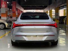 Neta Nezha S 2023 pure electric 520km rear drive version - фото 6