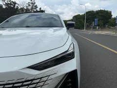 Changan UNI-V 1.5T premium - фото 4