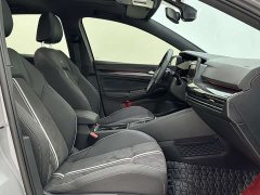 Volkswagen Golf 2023 facelift 280TSI DSG R-Line Lite - фото 8
