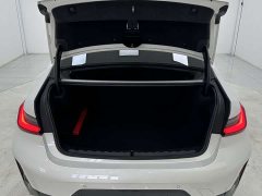 BMW 3 Series 320Li M Sports Package - фото 16