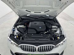 BMW 3 Series 320Li M Sports Package - фото 18