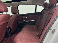 BMW 3 Series 320Li M Sports Package - фото 8