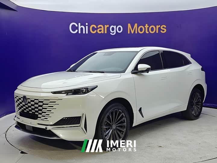 Changan UNI-K 2.0T all-wheel drive premium - автомобиль из Китая