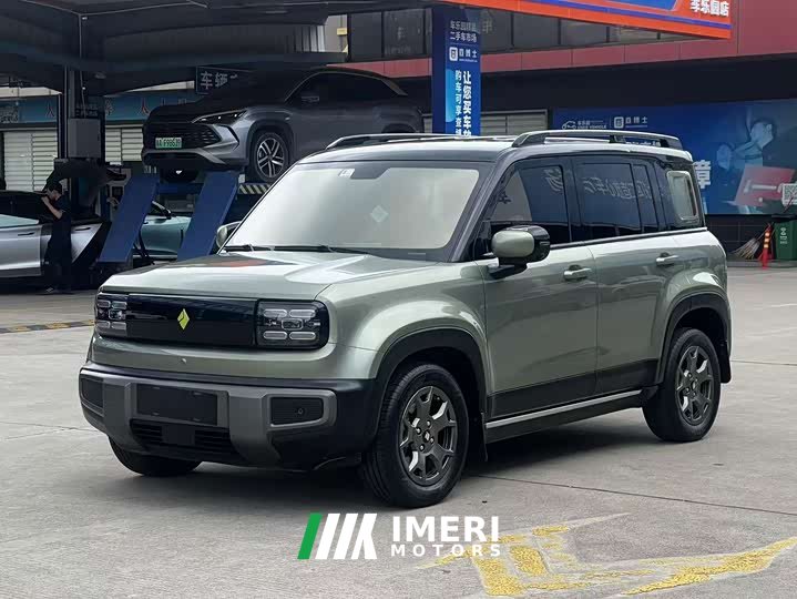 Baojun Yueye Plus flagship version 4 seats - автомобиль из Китая