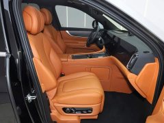 AITO Wenjie M9 extended range Ultra version 42kWh 6-seater version - фото 16