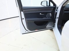 AITO Wenjie M5 extended range four-wheel drive performance version - фото 10