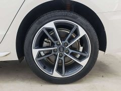 Audi A4L 40 TFSI Fashionable and Dynamic - фото 16