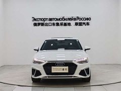 Audi A4L 40 TFSI Fashionable and Dynamic - фото 2