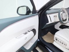 Li Auto Ideal L9 Livis - фото 19